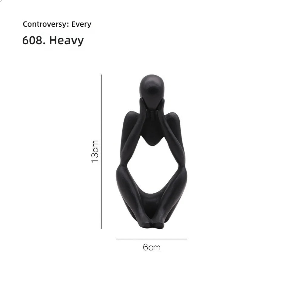 Escultura Figura Sentada