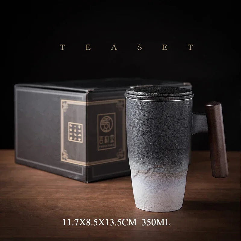 Caneca Retrô com Tampa e Alça de Madeira